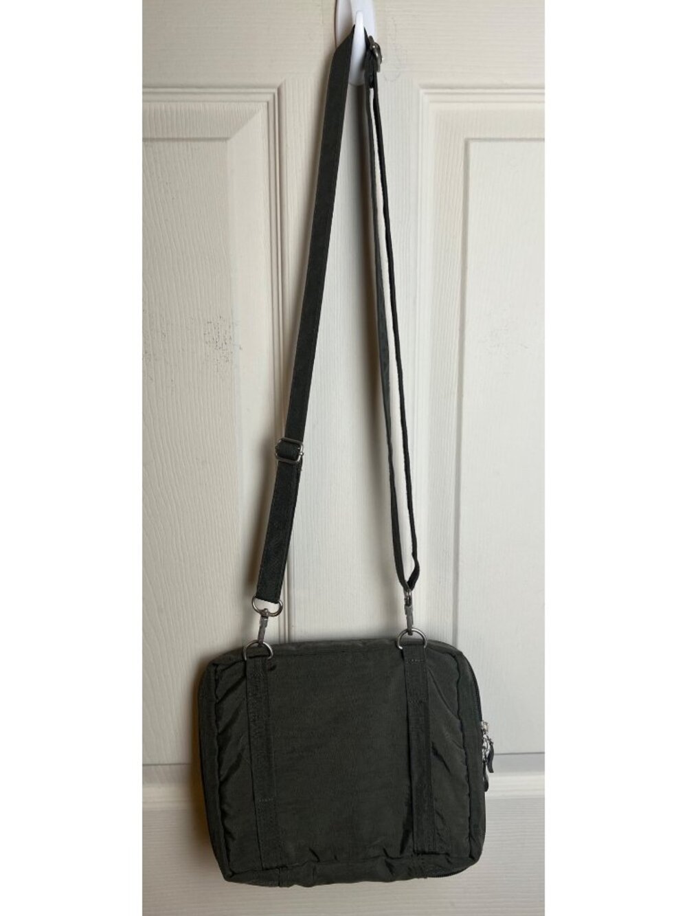 Olive Baggallini Crossbody Orange Interior - Picture 3 of 14